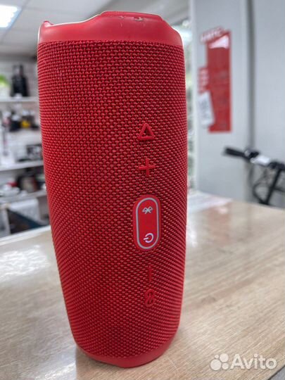 Портативная колонка JBL Charge 5