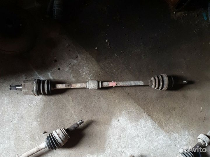 Привод правый Hyundai Getz 1.4 МКПП