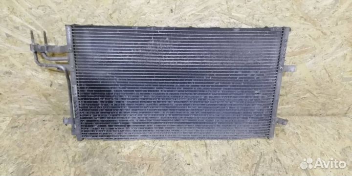 Радиатор кондиционера Ford Focus 2 2005