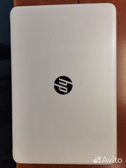 Крышка матрицы HP 17-y000 белая