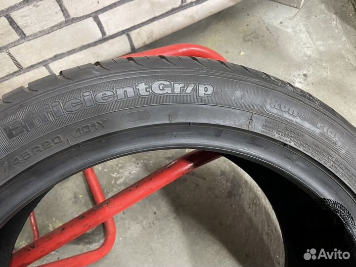 Goodyear EfficientGrip 255/45 R20