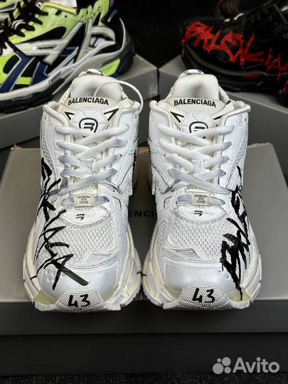 Кроссовки Balenciaga Runner Graffiti white