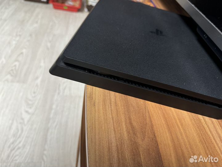 Sony playstation 4 slim 1 tb