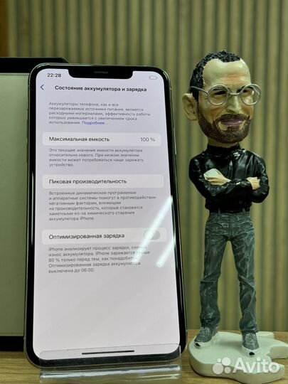 iPhone 11 Pro Max, 64 ГБ
