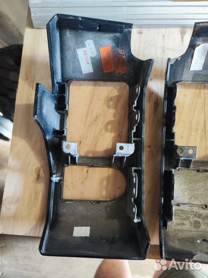 Декоративная накладка торпедо левая Range Rover L3