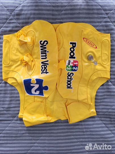 Круг для плавания, жилет и нарукавники