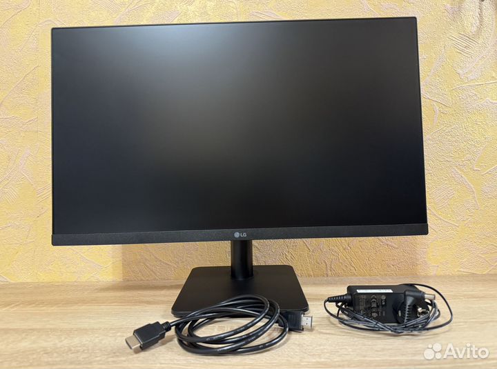 LG 24MP400-B(1920x1080 Full HD ) 24 дюйма