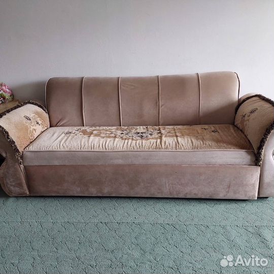 Диван и 2 кресла