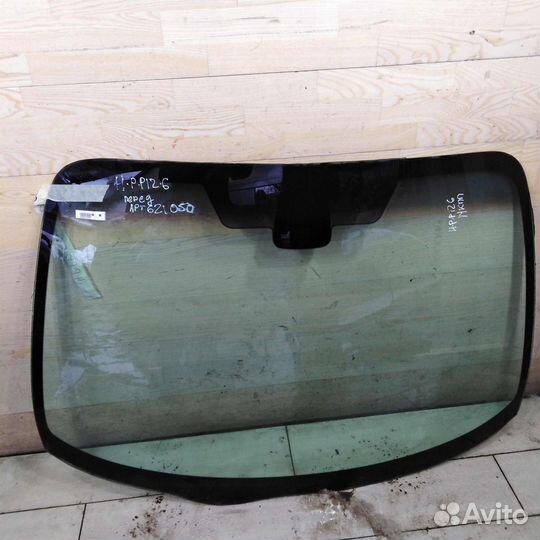 Стекло лобовое Nissan Primera P12