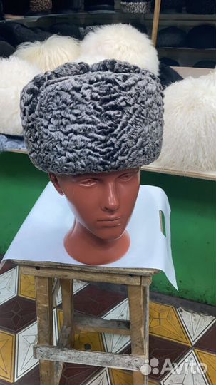 Каракулевые ушанки папахи
