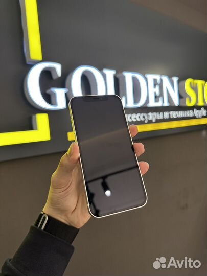 iPhone 12, 256 ГБ