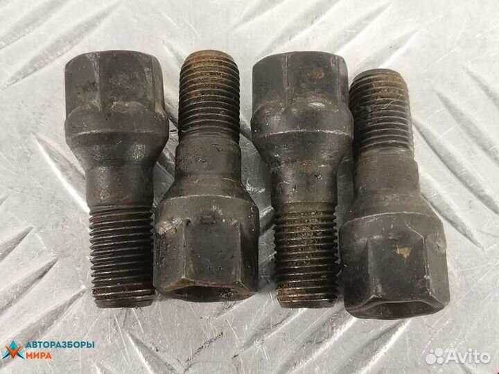 Болт колесный Citroen Xsara 1998 540547