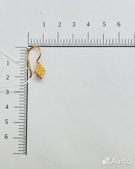 Золотые серьги