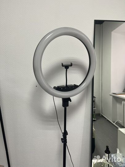 Кольцевая лампа со штативом 26 см