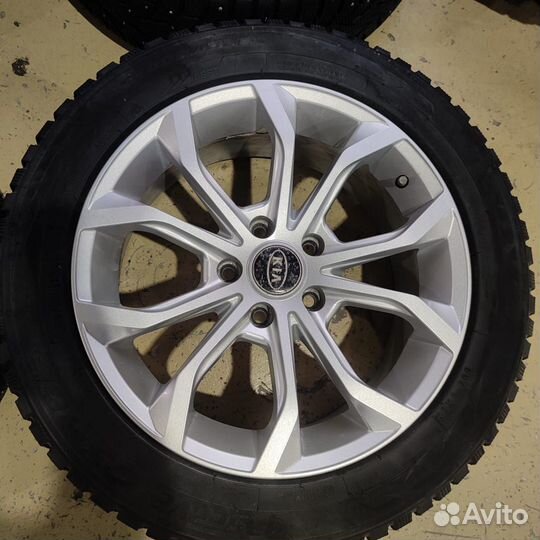 Toyo Observe G3-Ice 215/55 R17 98T