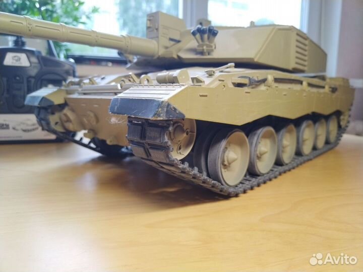 Радиоуправляемый танк HengLong British Challenger