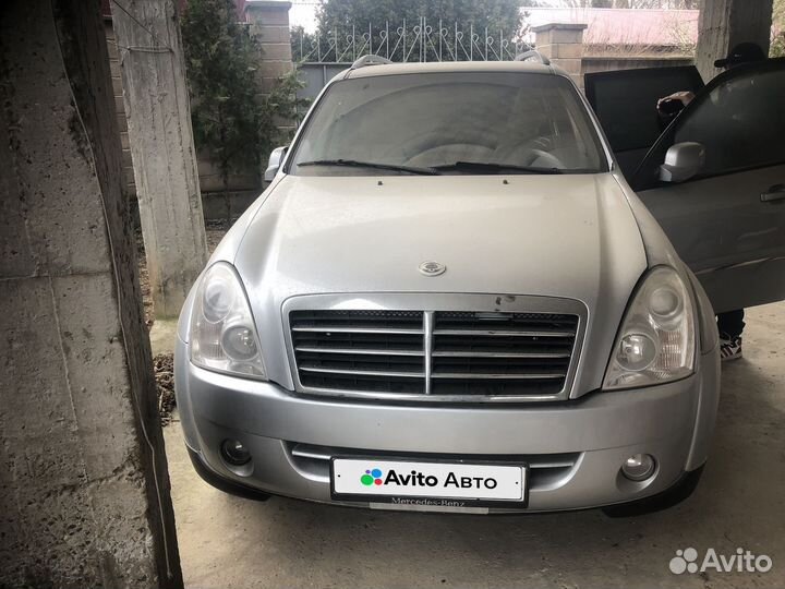 SsangYong Rexton 2.7 AT, 2008, 130 000 км