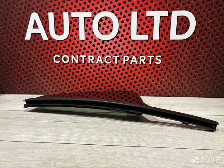 Форточка задняя левая Bmw X1 F48 B47 2019