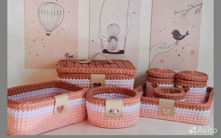 Вязаные корзинки ручной работы