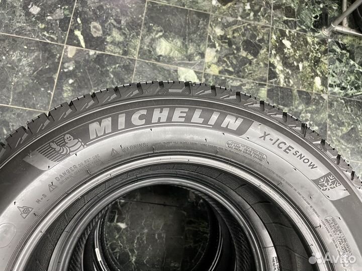 Michelin X-Ice Snow 205/60 R16 96H