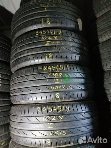 Maxxis Victra Sport SUV VS5 245/45 R19
