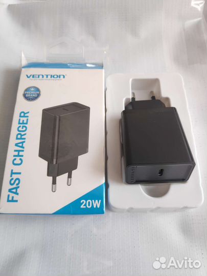 Универсальное зарядное устройство USB Type-C