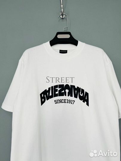 Balenciaga футболка