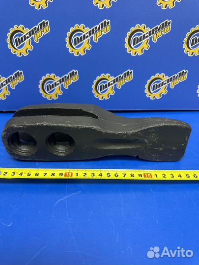 Зуб ковша MST 544, 542, 644, 644+ 54204202