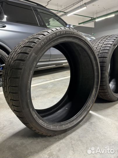 Pirelli P Zero Winter 305/30 R21 100V