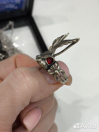 Комплект бижутерии кольцо и подвеска Кролик