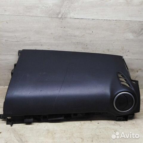 Торпедо с Airbag Mazda 3 BK царапина
