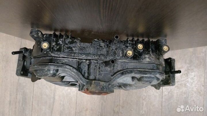 Коллектор впускной Infiniti Ex35 1 поколение