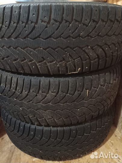 Pirelli Formula Ice 225/65 R17 102T