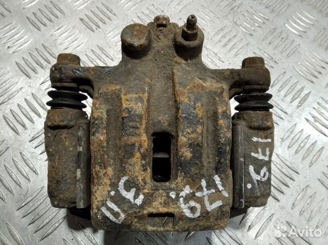 Суппорт задний правый Mazda Cx7 2007-2012