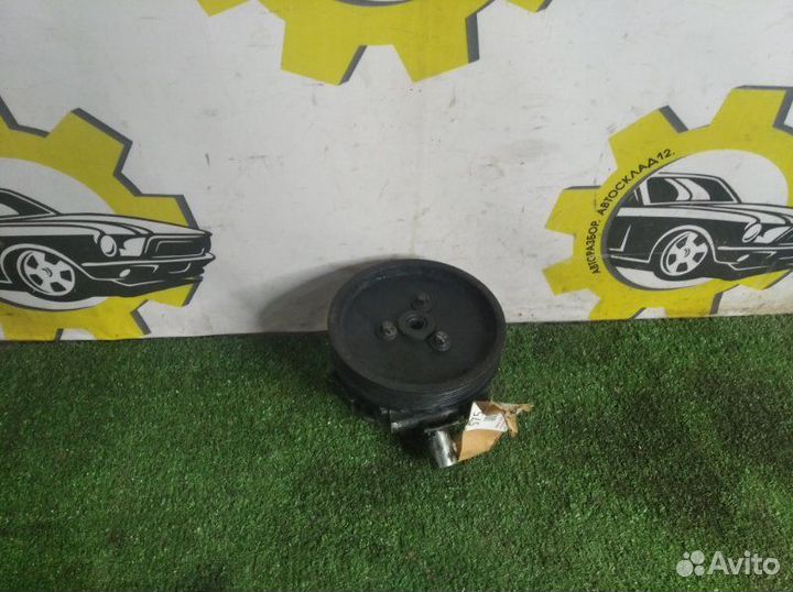 Насос гура Mercedes-Benz C-Class W203 OM611 2000