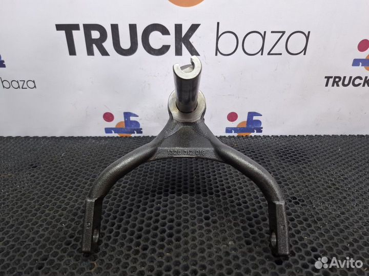 1328312019 Вилка кпп ZF