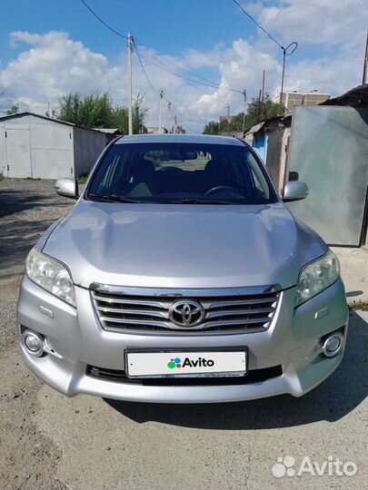 Toyota RAV4, 2012