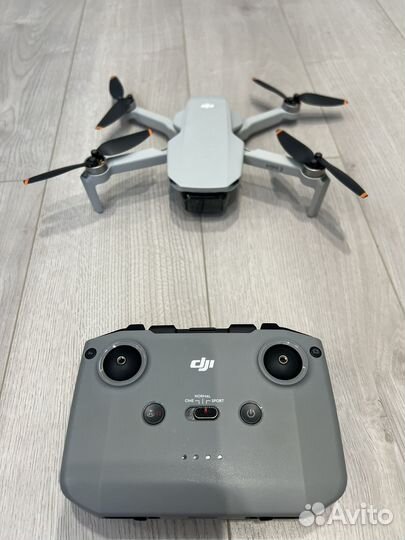 Квадрокоптер DJI mini 2 (FLY more combo)