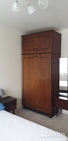 Трюмо, шкаф и две тумбочки