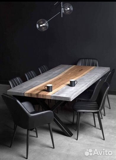 Стол из массива