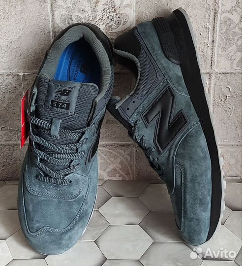 Кроссовки-великаны замшевые NEW balance 574