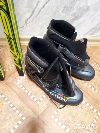 Беговые лыжи