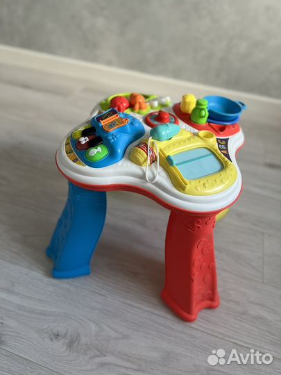 Развивающий столик chicco