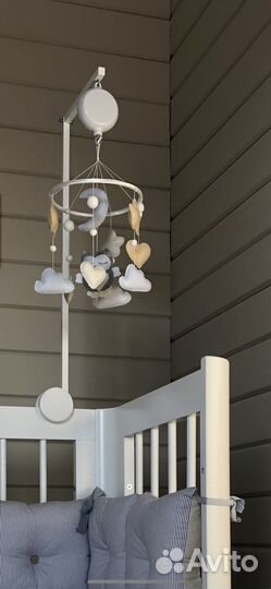 Кронштейн для мобиля деревянный с муз. блоком