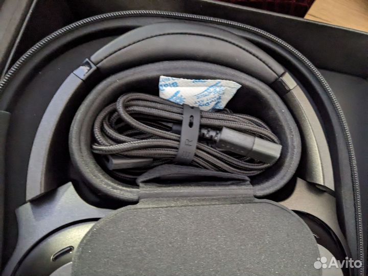 Новые игровые наушники Razer Barracuda Pro