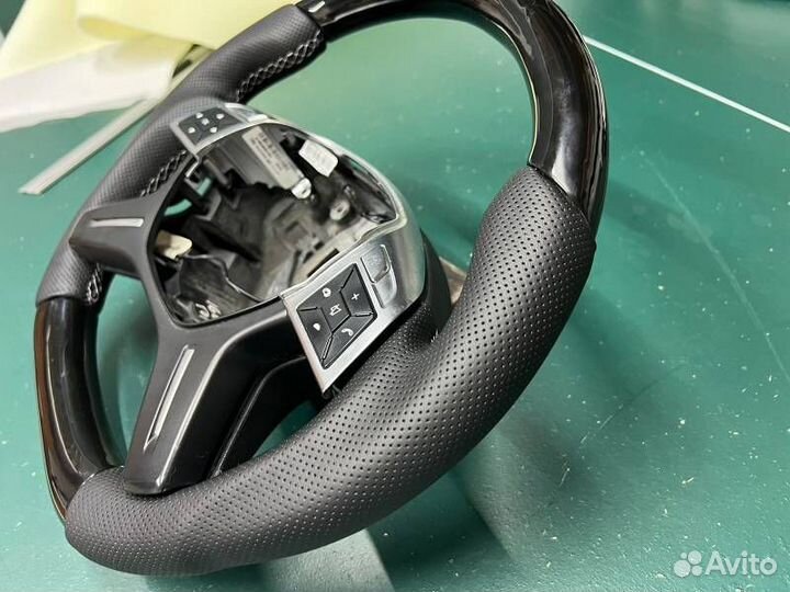 Спортивный руль Mercedes ML 166