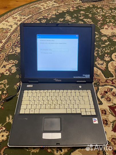 Fujitsu Siemens Amilo Pro v8010