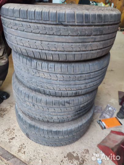 DoubleStar DS01 265/60 R18