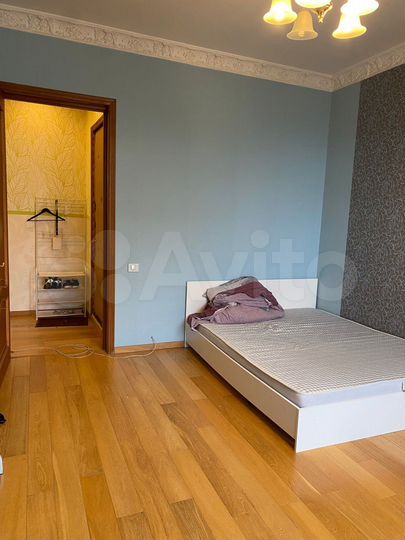 Комната 22 м² в 3-к., 9/10 эт.