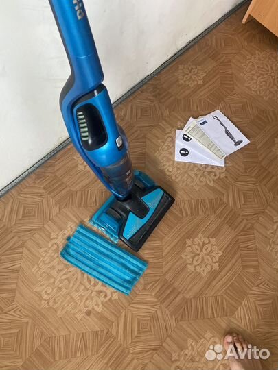 Пылесос Philips Power Pro Aqua